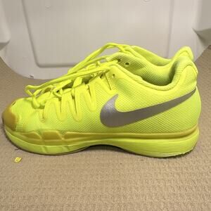 Nike Yellow Silver Tennis Shoes US 7 Medium Width Unisex Adults